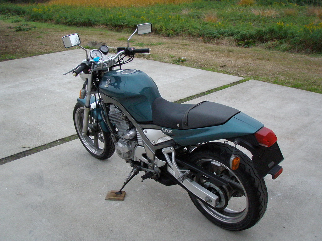 Купить мотоцикл Yamaha SRX400-4 1991 фото 9